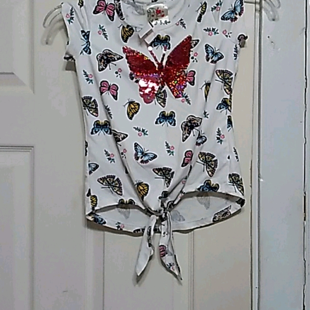 Butterfly tie up top